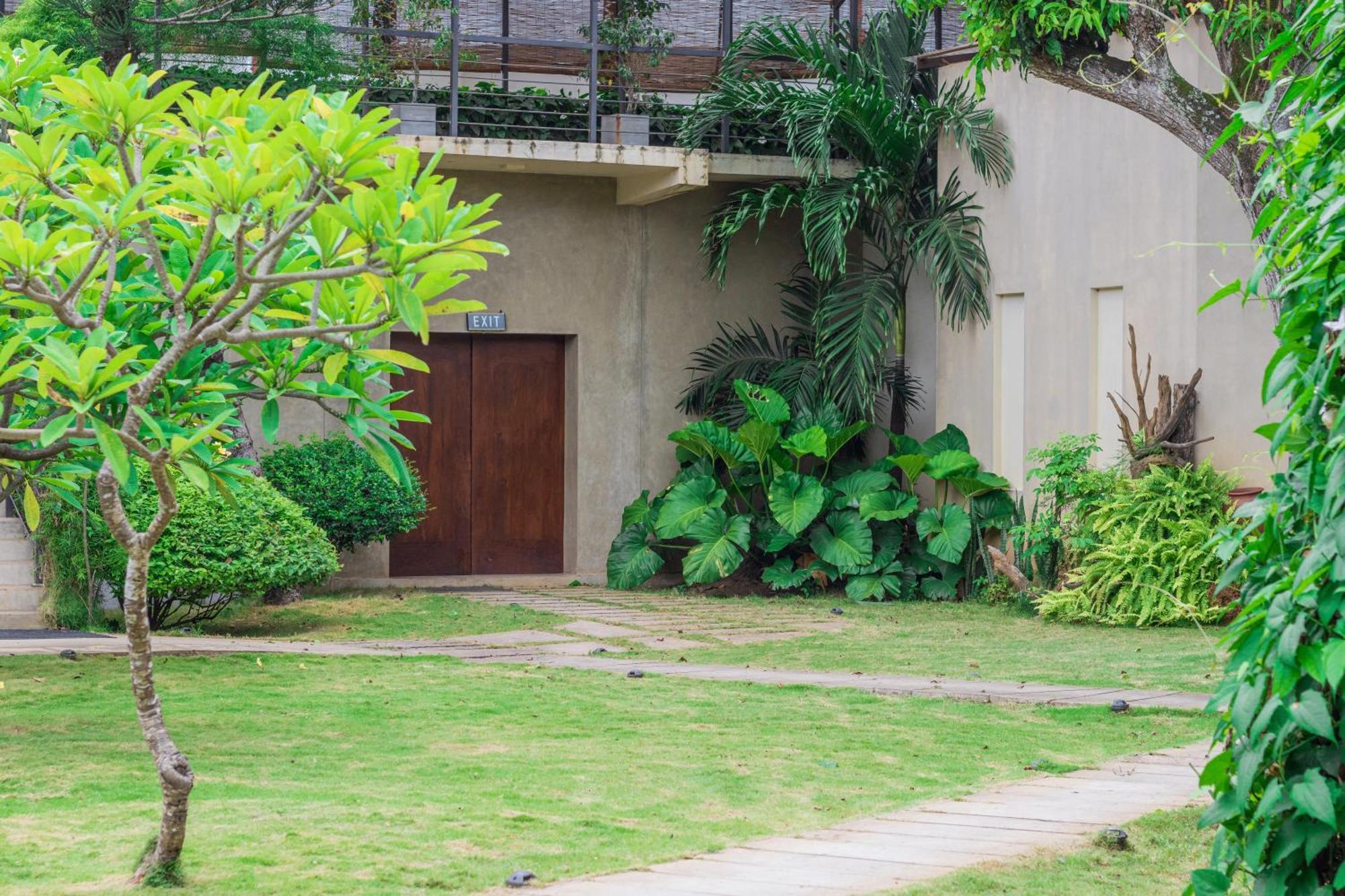 Seahorse Hotel & Spa Negombo Bagian luar foto